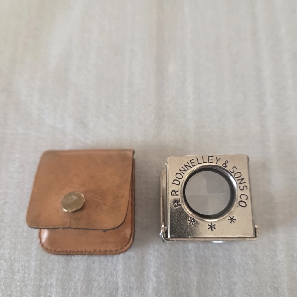 Vintage German Folding Spring Loupe Jeweler Magnifying Glass & Case
